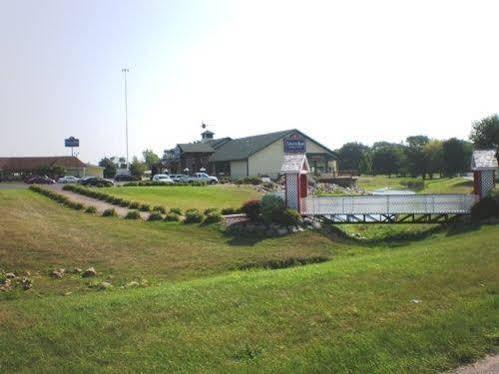 Americinn Belle Plaine Exterior photo