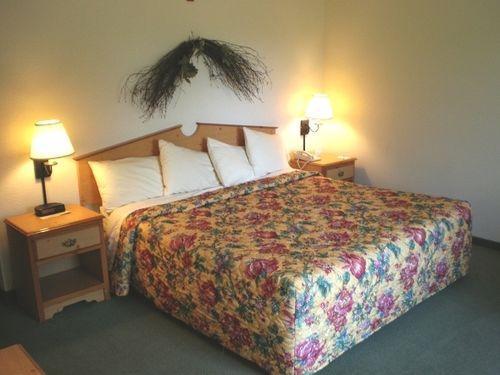 Americinn Belle Plaine Room photo